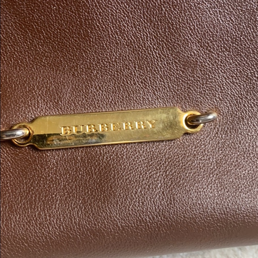 Burberry Tote - Picture 2 of 6